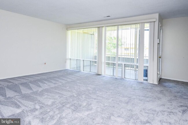 Building Photo - 7174 Donnell Pl