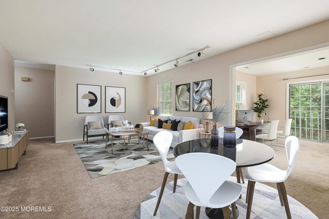 Building Photo - 705 Zlotkin Cir