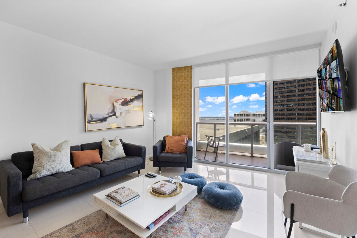 Foto principal - 485 Brickell Ave