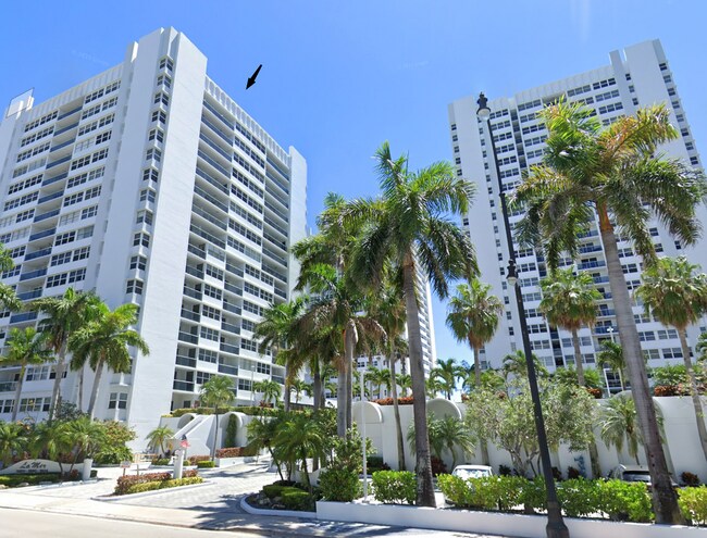 Building Photo - 1880 S Ocean Dr