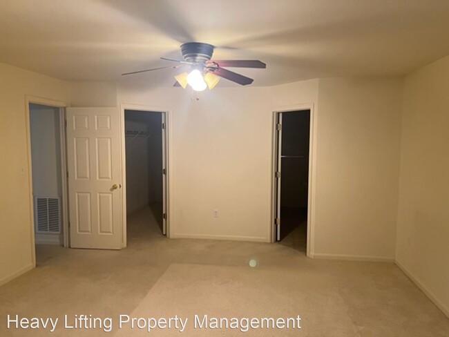 Building Photo - 2 br, 2 bath House - 4625 Deer Path Rd
