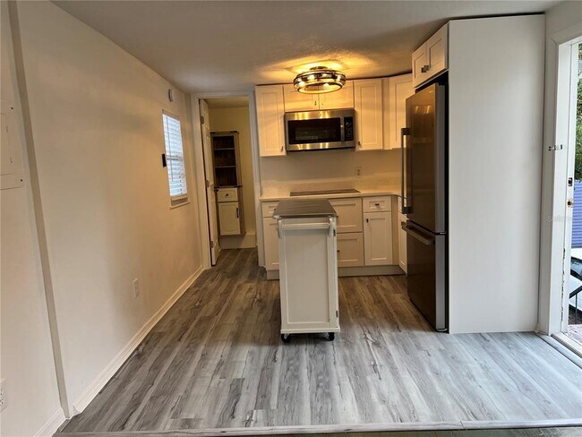 Foto del edificio - 1314 E Gore St