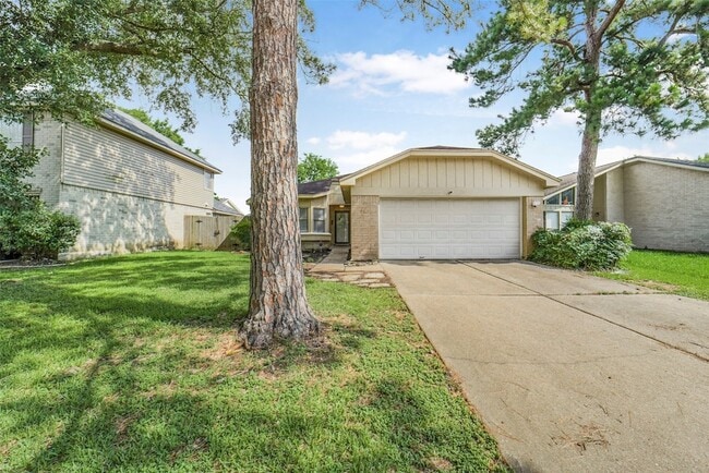 Building Photo - 10546 Waving Fields Dr