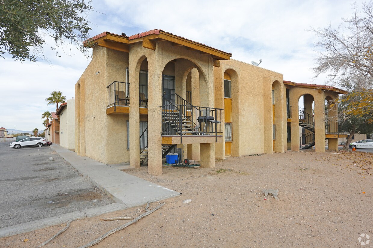 Foto principal - 3689 Van Dyke Ave