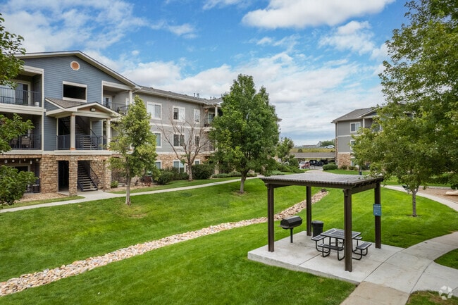 Picnic areas and green space throughout - Platte View Landing