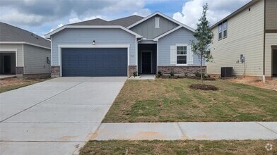 Building Photo - 1004 Wild Enclave Ln