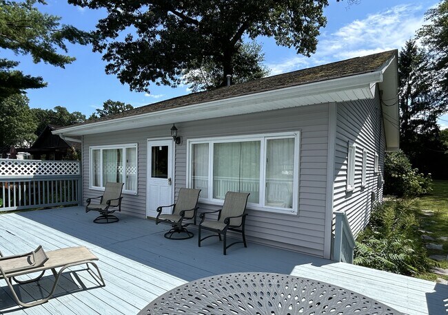 Foto del edificio - 153 Cottage Rd