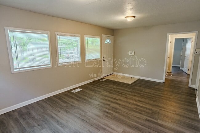 Building Photo - 409 S 15th St