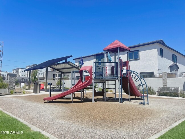 Building Photo - 28065 N 28th Dr