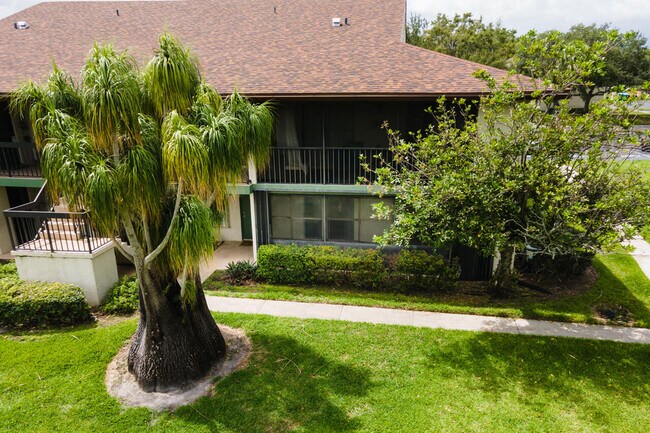 Building Photo - 6299 Chasewood Dr