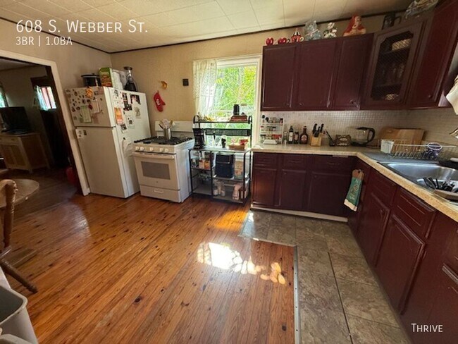 Foto del edificio - 608 S Webber St