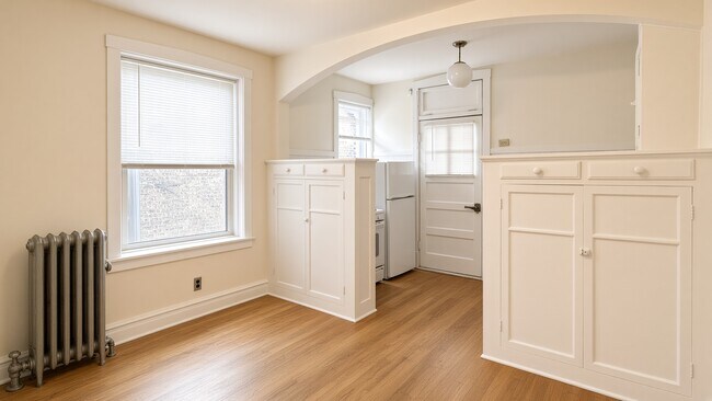 Foto del edificio - 4623 N Rockwell St