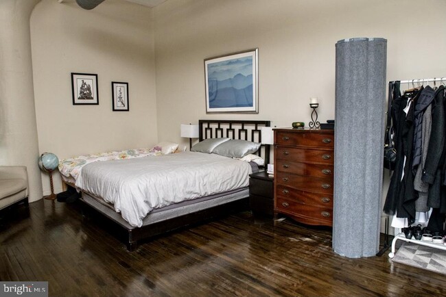 Foto del edificio - 314-22 N 12th St