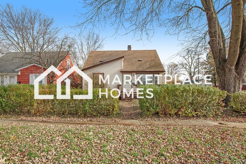 Foto principal - 5993 John Daly St