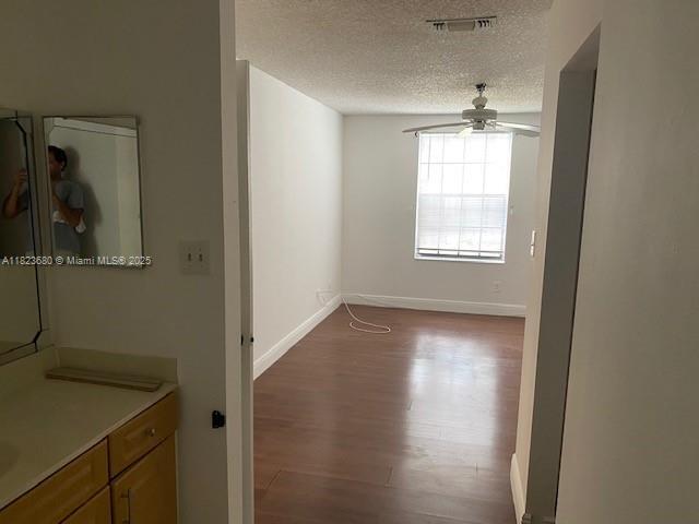 Foto del edificio - 11241 W Atlantic Blvd