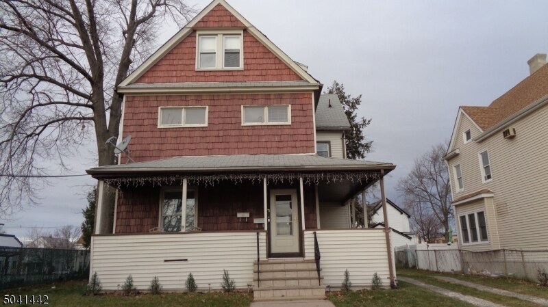 Primary Photo - 20 Harding Ave