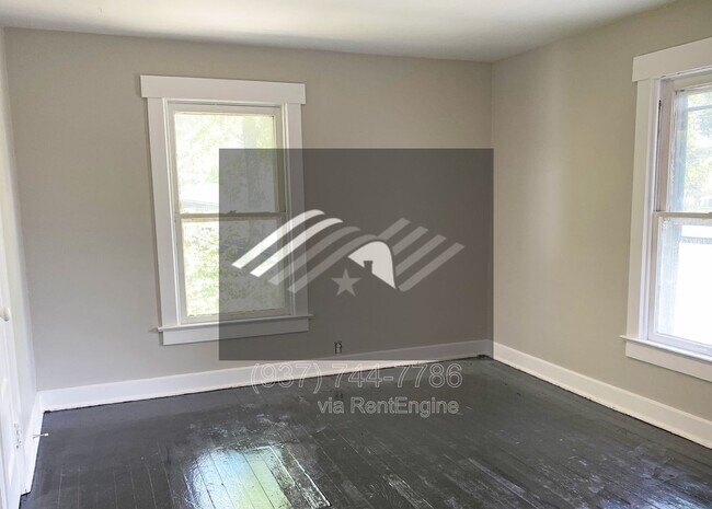 Building Photo - 2141 Philadelphia Dr