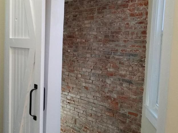 Building Photo - 3116 Hickory St