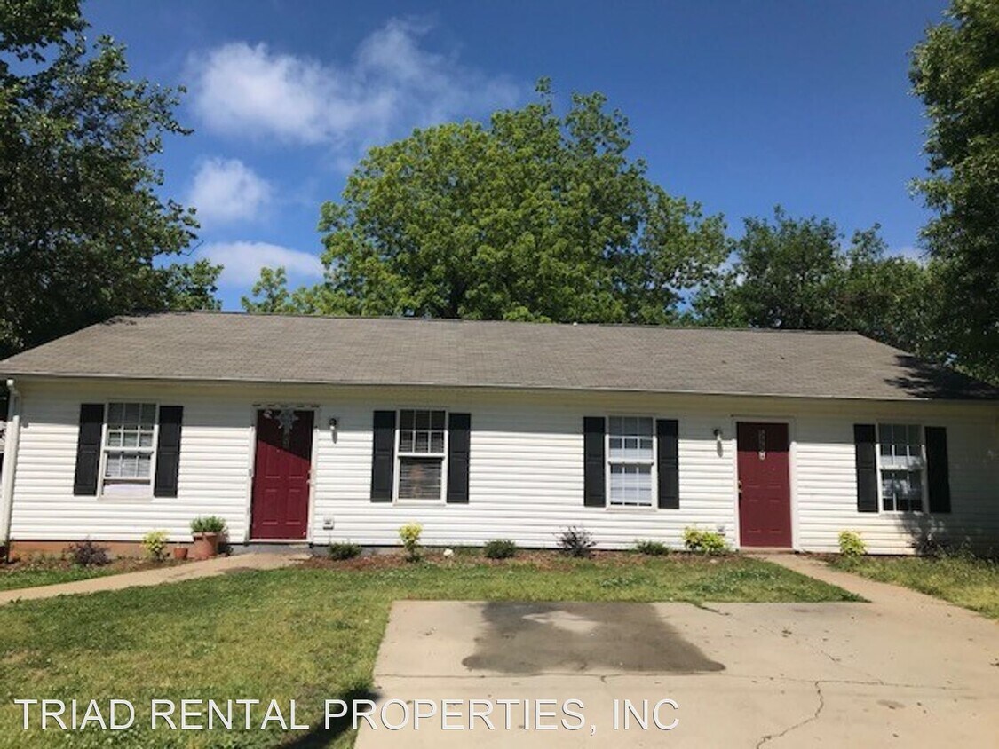 520 Amos St, High Point, NC 27260 Room for Rent in High Point, NC