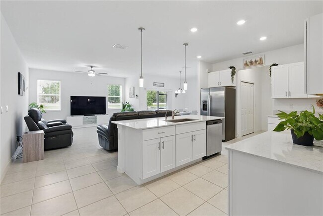 Foto del edificio - 6177 Shiner St