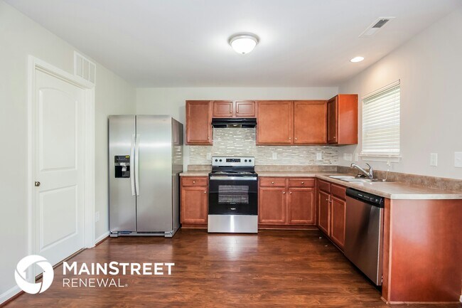 Building Photo - 900 Cassidy Dr