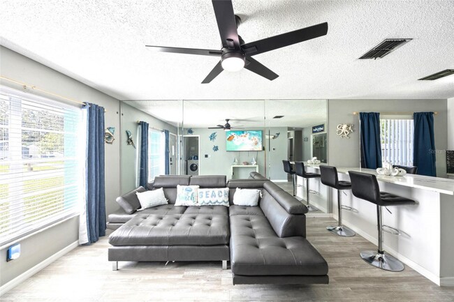 Foto del edificio - 3229 Beaver Dr