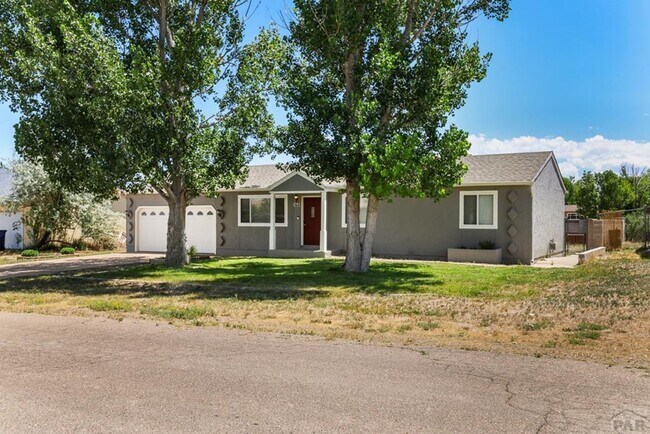 Foto del edificio - ALL PROSPECTIVE TENANTS MUST SUBMIT A $58 NON-REFUNDABLE APPLICATION FEE PER APPLICANT ONLINE AND...