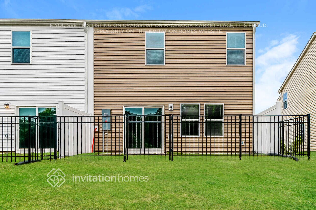 Foto del edificio - 935 Greenville Wy