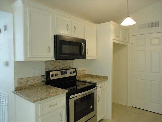 Foto del edificio - 14011 Callahan Dr
