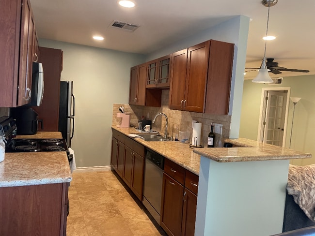 Building Photo - 4120 N 78th St