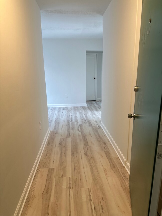 Foto del edificio - 3 Bed 1 Bath SW DC