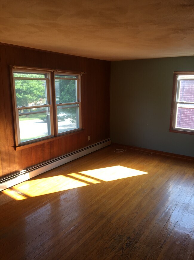 Foto del edificio - 403 Marlington St