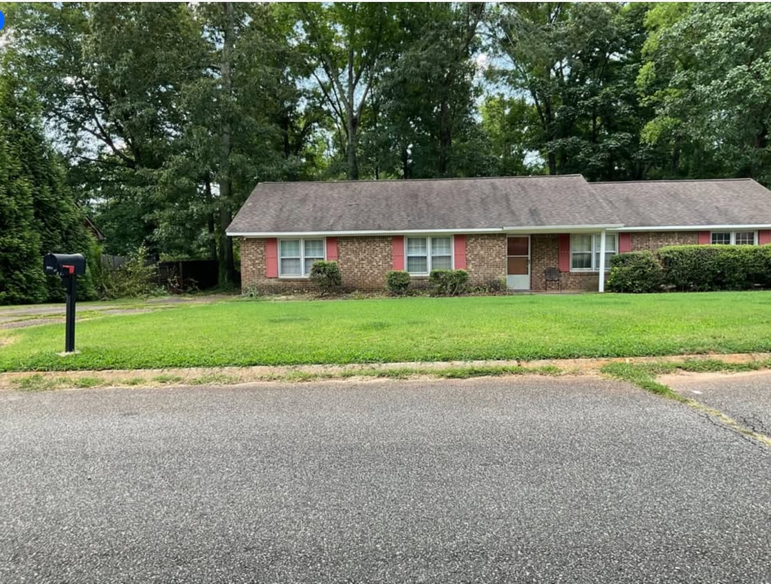 Foto principal - 103 Colebrook Ct