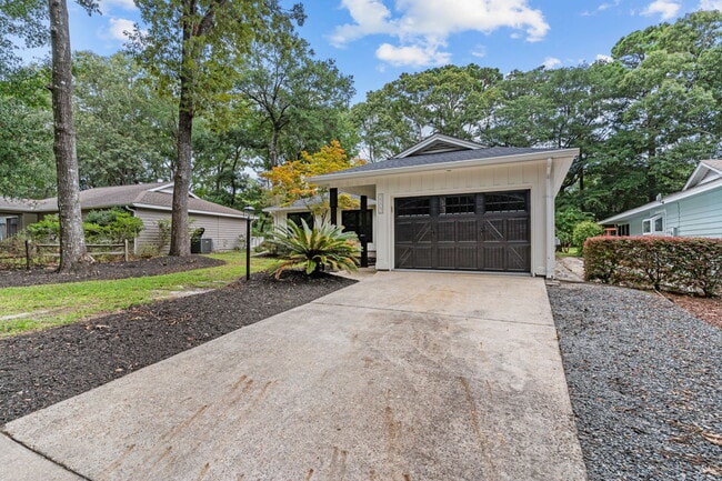 Building Photo - 3303 Marsh View Dr