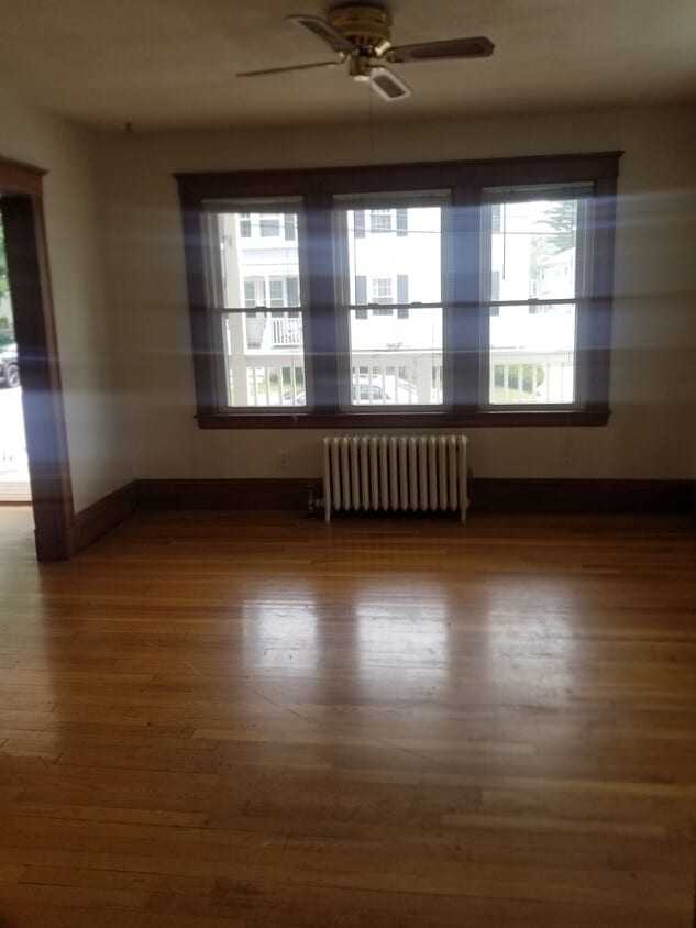 Primary Photo - 15 Pine Ave