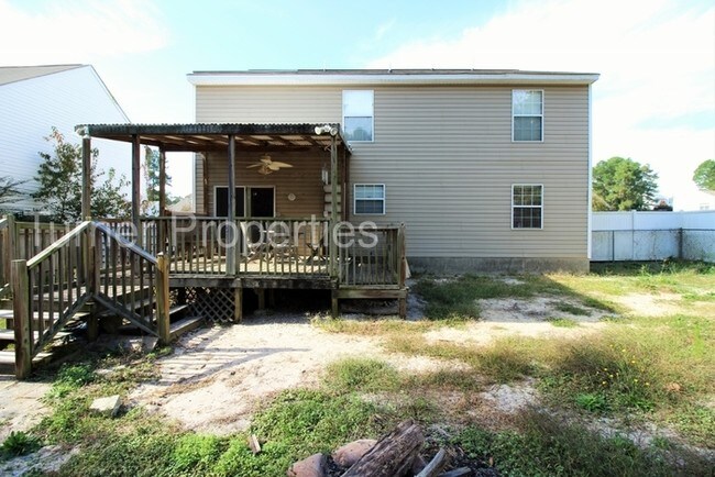 Building Photo - 92 Cherry Grove Dr