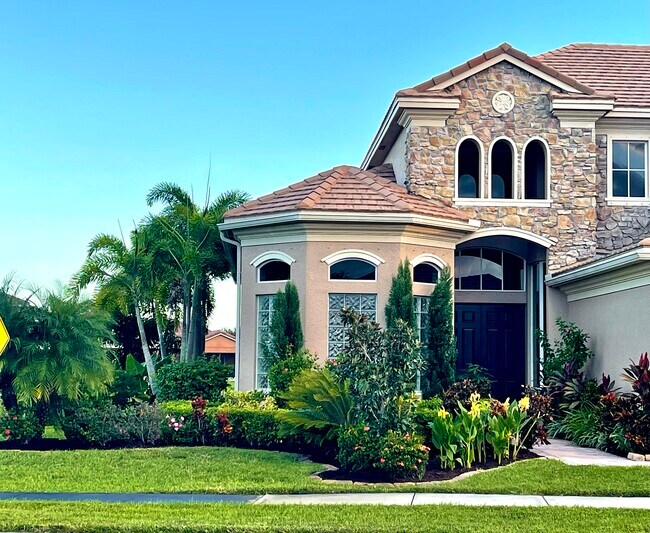 Building Photo - 2870 Grand Isle Way SW