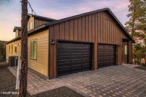 Foto del edificio - 4705 Mountain Hollow Loop