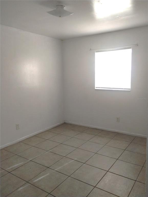 Foto del edificio - 325 W Pierce St