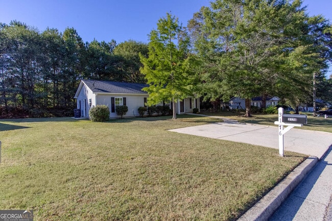 Building Photo - 3176 Macedonia Station Dr SW