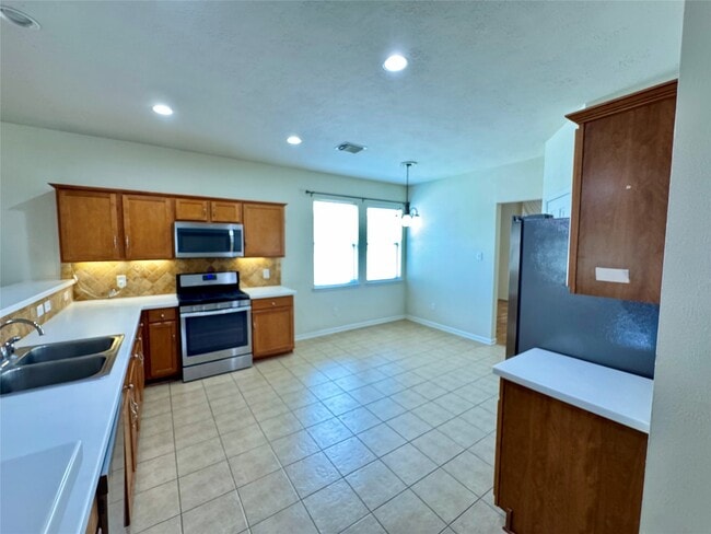 Foto del edificio - 12905 Meadow Springs Dr