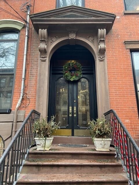 Primary Photo - 93 Mercer St