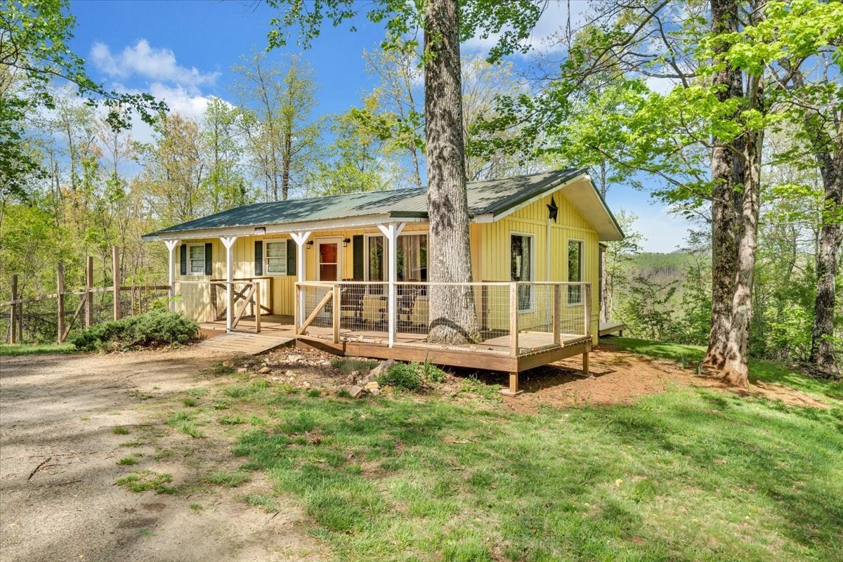 Foto principal - 1004 Rock Castle Ln SE