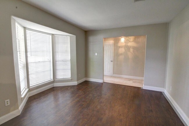 Foto del edificio - 12343 Whittington Dr