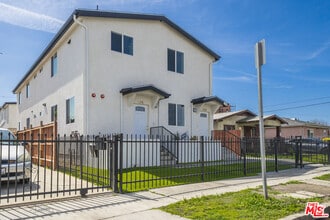 Building Photo - 236 W 84th Pl