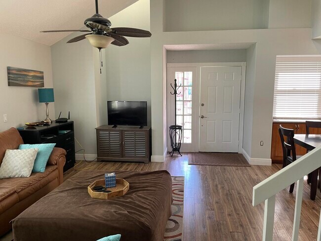 Foto del edificio - 3750 SW Sunset Trace Cir
