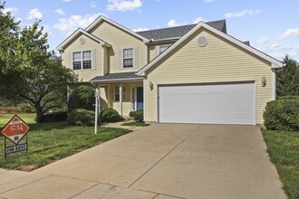 Building Photo - 902 Indigo Dr