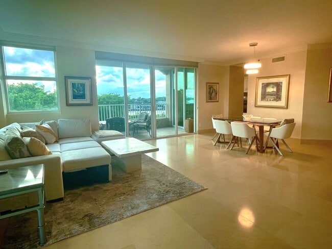 Building Photo - 3720 S Ocean Blvd