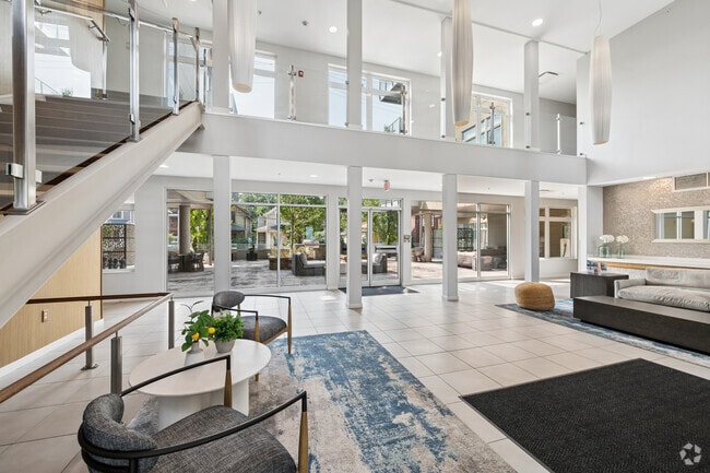 Lobby - 32 West