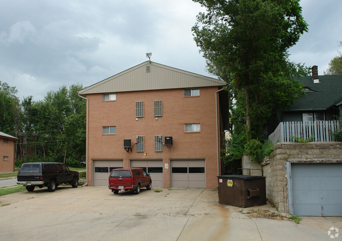 Foto del edificio - 4620 Wakeley St